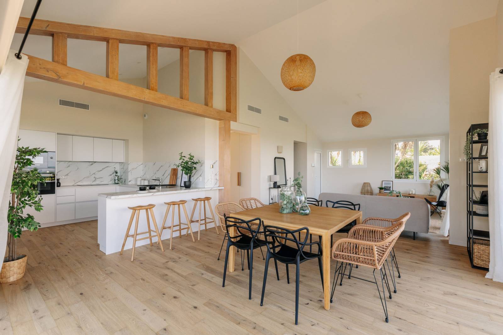 Home staging d’une villa néo-basque en bords de mer à Guéthary