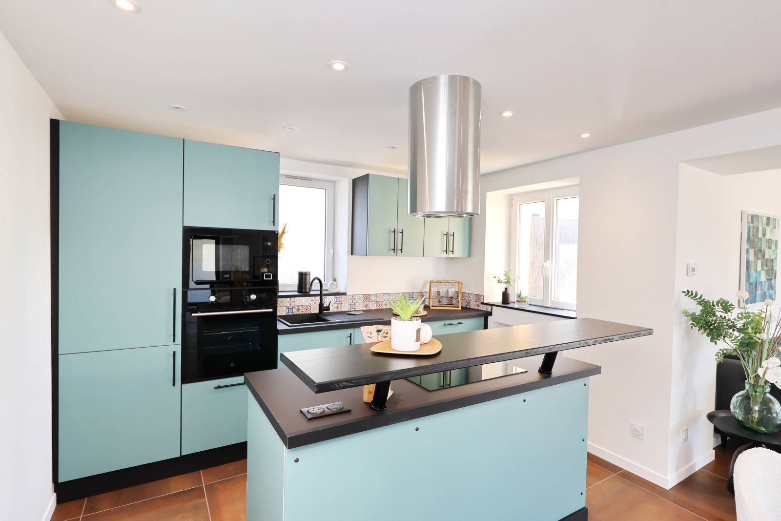 Aménagement intérieur épuré maison Le Sappey