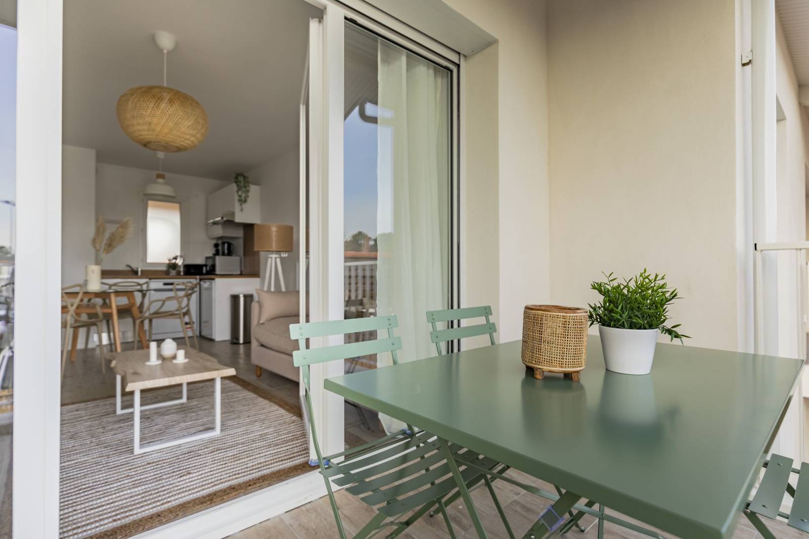 Appartement T2 aménagé bord de mer