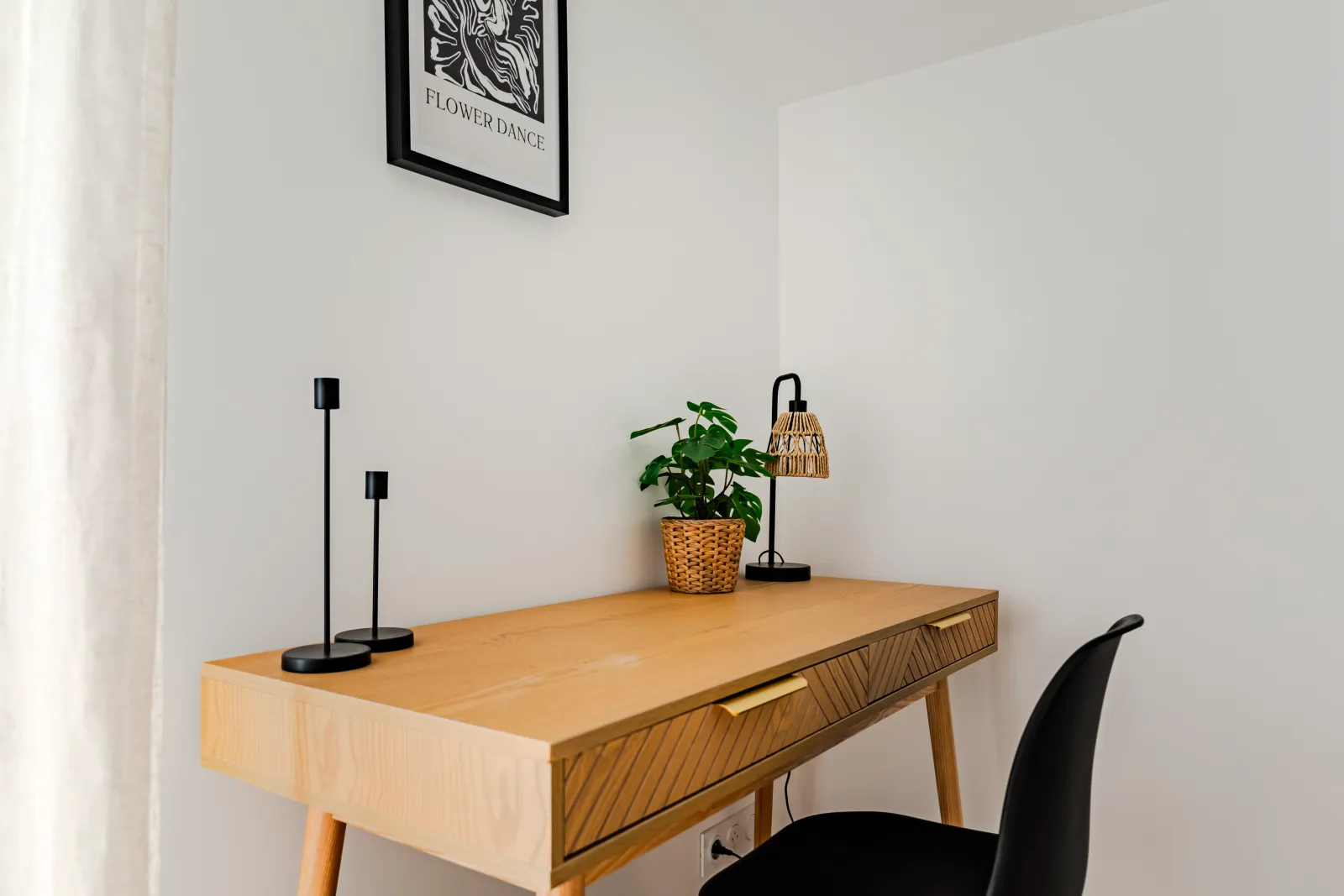 Aménagement intérieur d’une maison rénovée en coliving de 7 chambres à Pessac