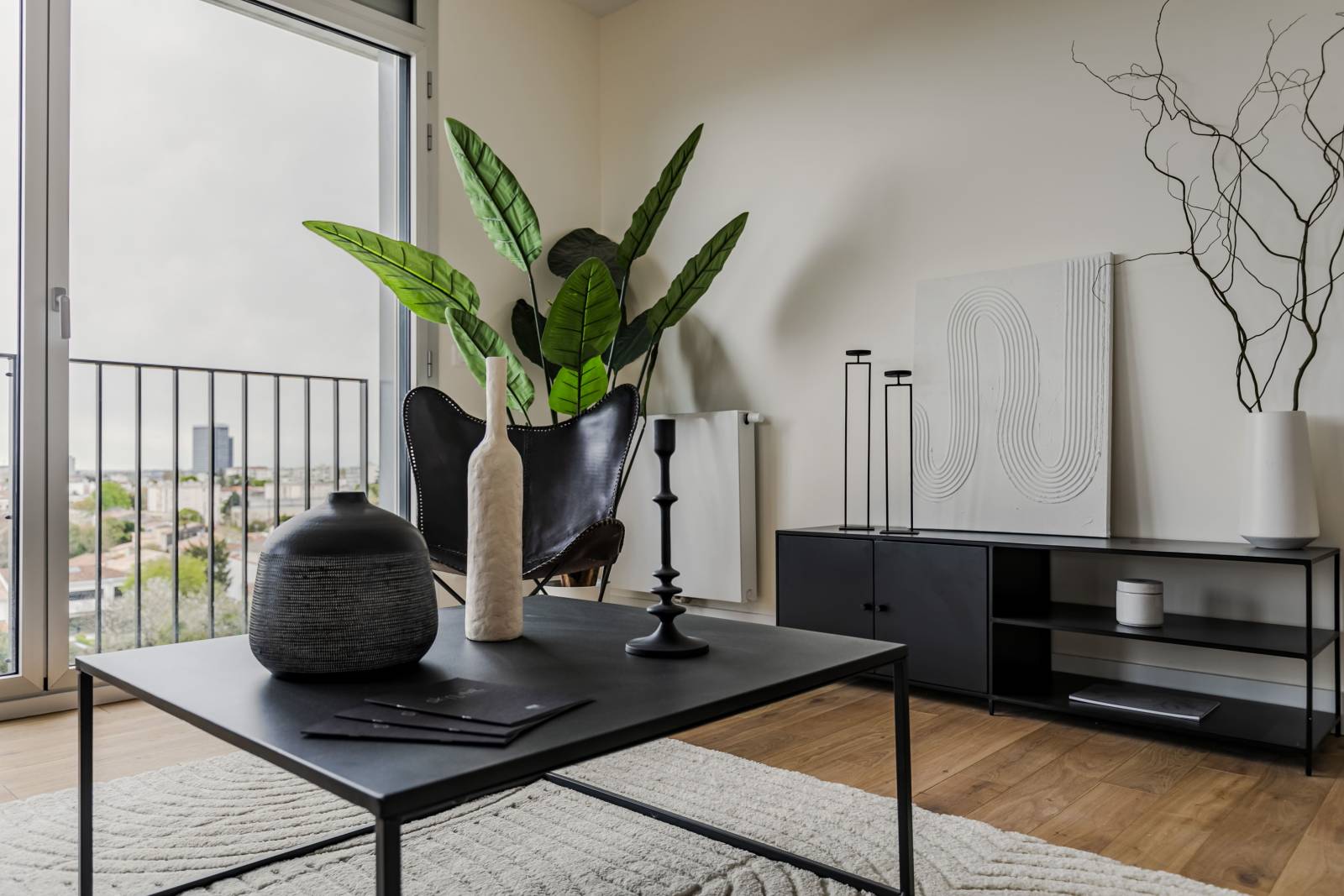 Aménagement sur-mesure d'un logement témoin haut de gamme à Caudéran