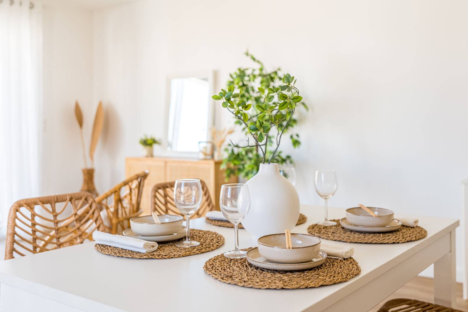 Aménagement logement témoin appartement T3 bord de mer