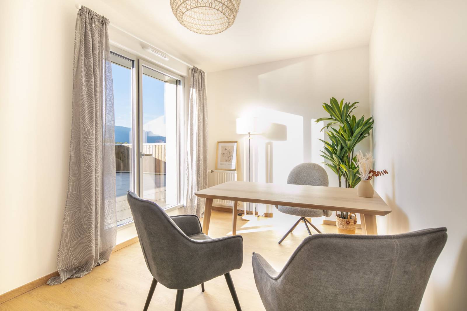 Décoration logement témoin Chambéry