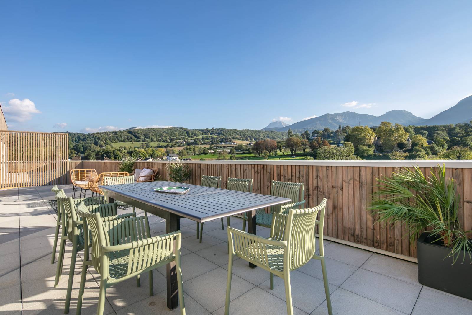 Aménagement intérieur et terrasse Chambéry