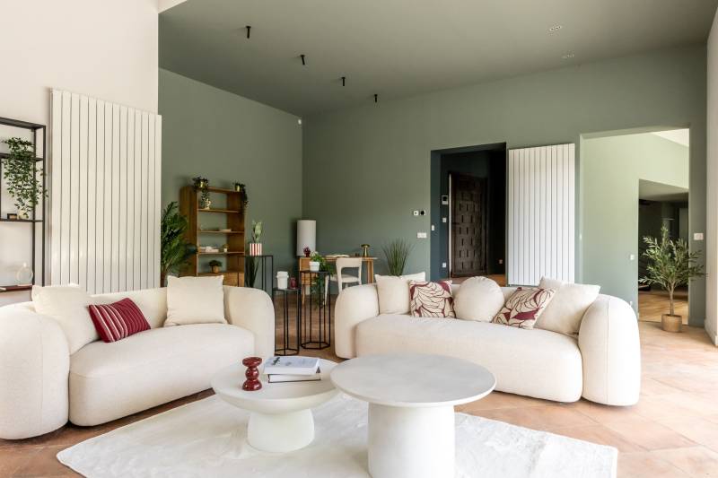 Home staging d'une villa à Ascain dans le Pays basque avant la mise en ligne sur le marché immobilier