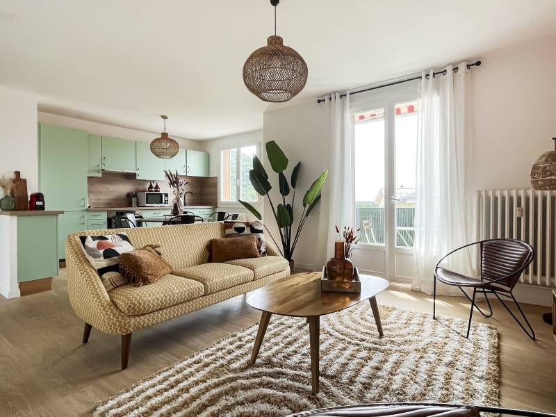 Location meublée au style rétro dans un appartement T4 à Annemasse