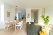 Home staging appartement rénové Bayonne