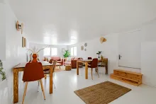 Aménagement intérieur d’une maison rénovée en coliving de 7 chambres à Pessac