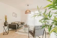 Notre zone d'activité pour ce service aménagement de bureau de remise des clés avec mobilier soigné et ambiance chaleureuse pour offrir aux nouveaux propriétaires une expérience inoubliable et professionnelle